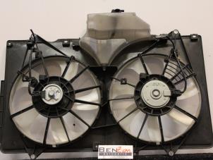 Used Cooling fan housing Hyundai IX35 Price on request offered by Benzon Autodemontage