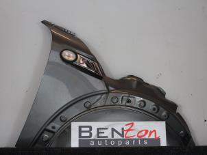 Używane Blotnik prawy przód Mini Cooper S Cena na żądanie oferowane przez Benzon Autodemontage