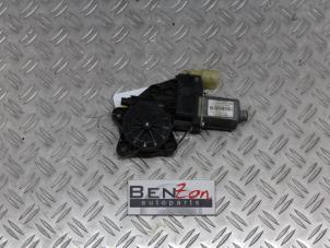 Używane Silnik szyby drzwiowej Mini Cooper S Cena na żądanie oferowane przez Benzon Autodemontage
