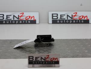 Used Glow plug relay BMW 3-Serie Price on request offered by Benzon Autodemontage