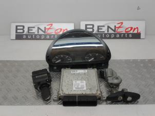Used Set of locks Mercedes Sprinter Price on request offered by Benzon Autodemontage