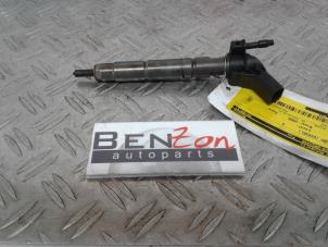 Used Injector (diesel) Mercedes Vito Price on request offered by Benzon Autodemontage