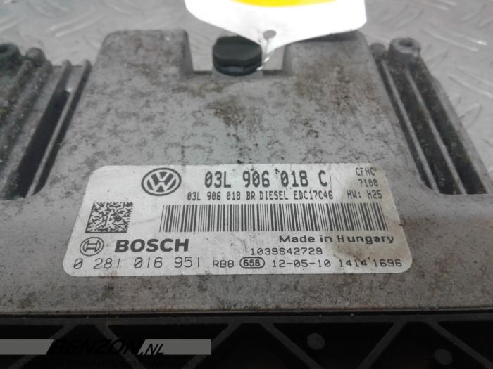 Engine management computer from a Skoda Octavia 2012