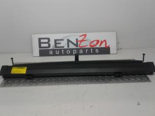 Used Luggage net BMW 3-Serie Price on request offered by Benzon Autodemontage