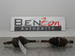 Used Front drive shaft, left Hyundai I10 Price on request offered by Benzon Autodemontage