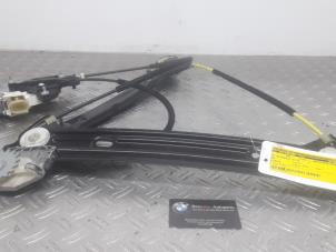 Used Window mechanism 2-door, front right BMW 2-Serie Price on request offered by Benzon Autodemontage