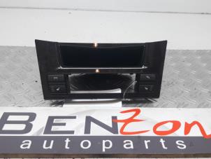 Used Seat heating switch BMW 5-Serie Price on request offered by Benzon Autodemontage