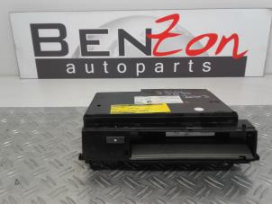 Used CD changer BMW 7-Serie Price on request offered by Benzon Autodemontage