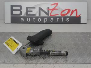 Used Front seatbelt buckle, right Chrysler Voyager Price on request offered by Benzon Autodemontage