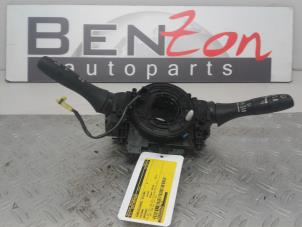 Used Steering column stalk Nissan Qashqai Price on request offered by Benzon Autodemontage