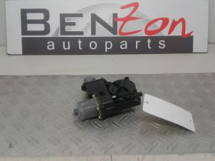 Used Door window motor Opel Insignia Price on request offered by Benzon Autodemontage