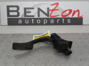 Used Throttle pedal position sensor Opel Astra Price on request offered by Benzon Autodemontage