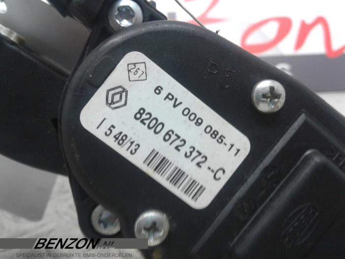 Gaspedalsensor från en Nissan NV400 2014