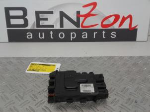 Used Voltage regulator Renault Captur Price on request offered by Benzon Autodemontage