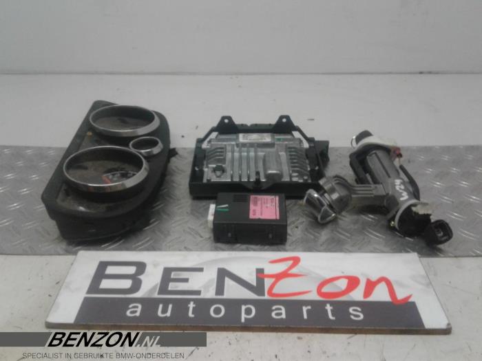 Used Engine management computer Opel Antara Price on request offered by Benzon Autodemontage