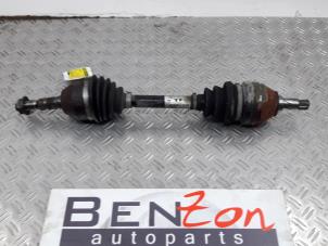 Used Front drive shaft, left Opel Zafira Price on request offered by Benzon Autodemontage