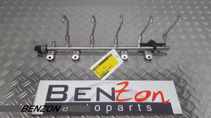 Usagé Système d'injection BMW 3-Série Prix sur demande proposé par Benzon Autodemontage