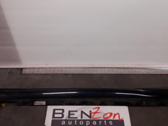 Side skirt, left from a BMW 6-Serie 2013