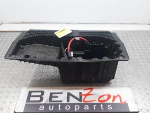 Usados Caja de batería BMW 1-Serie Precio de solicitud ofrecido por Benzon Autodemontage