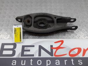 Used Rear spring retainer, right BMW 1-Serie Price on request offered by Benzon Autodemontage