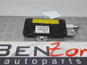 Used Front door airbag 4-door, right BMW 3-Serie Price on request offered by Benzon Autodemontage