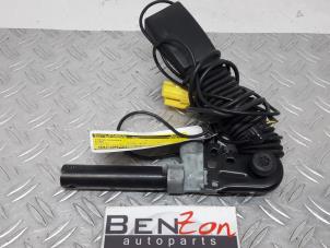 Used Seatbelt tensioner, left Fiat Ducato Price on request offered by Benzon Autodemontage