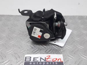 Used Front seatbelt, left Mercedes ML-Klasse Price on request offered by Benzon Autodemontage