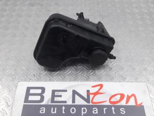 Used Expansion vessel BMW 5-Serie Price on request offered by Benzon Autodemontage
