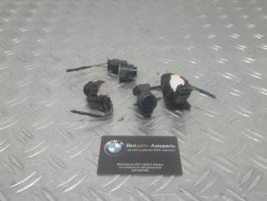 Used PDC Sensor Set BMW 2-Serie Price on request offered by Benzon Autodemontage
