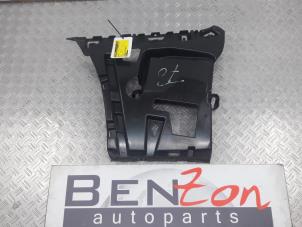 Used Rear bumper bracket, left BMW 3-Serie Price on request offered by Benzon Autodemontage