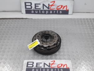 Used Dual mass flywheel BMW 5-Serie Price on request offered by Benzon Autodemontage