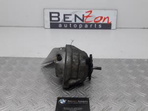 Usados Soporte de motor BMW 5-Serie Precio de solicitud ofrecido por Benzon Autodemontage