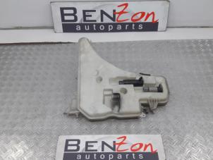 Used Front windscreen washer reservoir BMW 3-Serie Price on request offered by Benzon Autodemontage