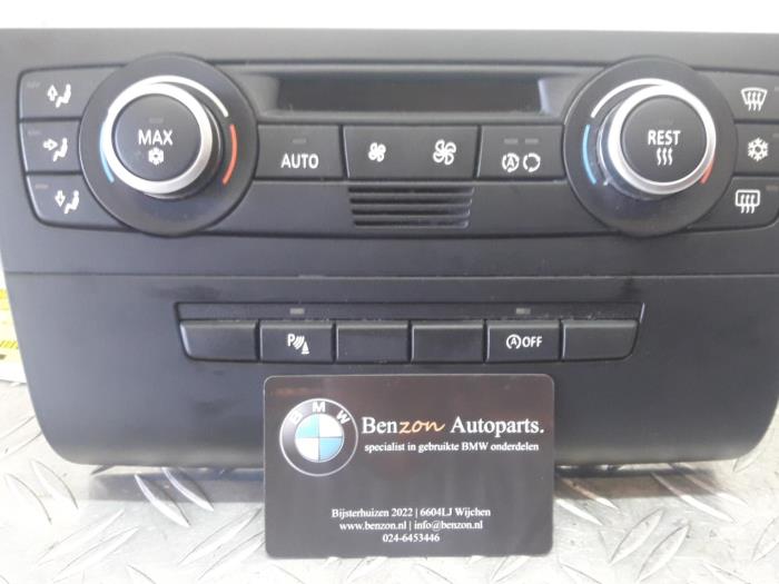 Panel de control de calefacción de un BMW 1-Serie 2009