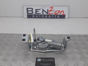 Używane Silnik wycieraczki tylnej BMW 1-Serie Cena na żądanie oferowane przez Benzon Autodemontage