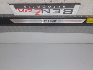 Używane Listwa ozdobna BMW 1-Serie Cena na żądanie oferowane przez Benzon Autodemontage