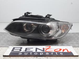 Used Headlight, left BMW 3-Serie Price on request offered by Benzon Autodemontage