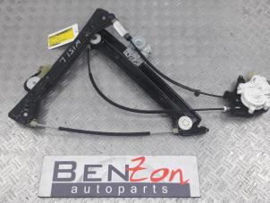 Used Window mechanism 4-door, front left BMW 1-Serie Price on request offered by Benzon Autodemontage