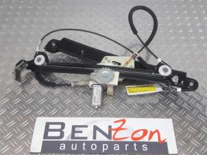 Used Window mechanism 2-door, front left BMW 1-Serie Price on request offered by Benzon Autodemontage