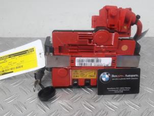 Used Distributor BMW 3-Serie Price on request offered by Benzon Autodemontage