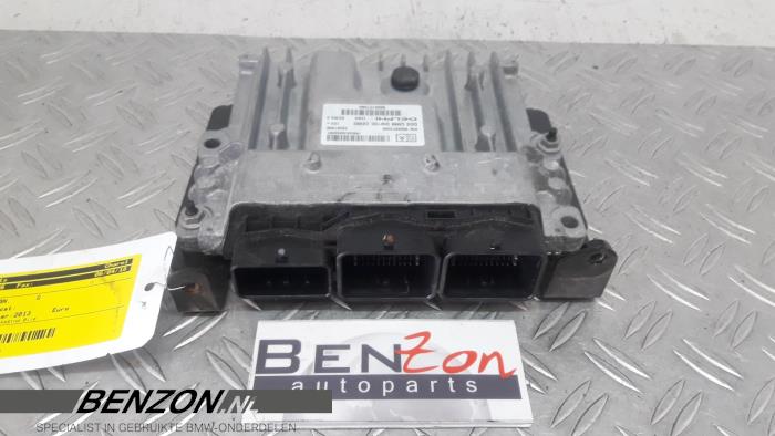 Used Engine management computer Citroen DS5 Price on request offered by Benzon Autodemontage