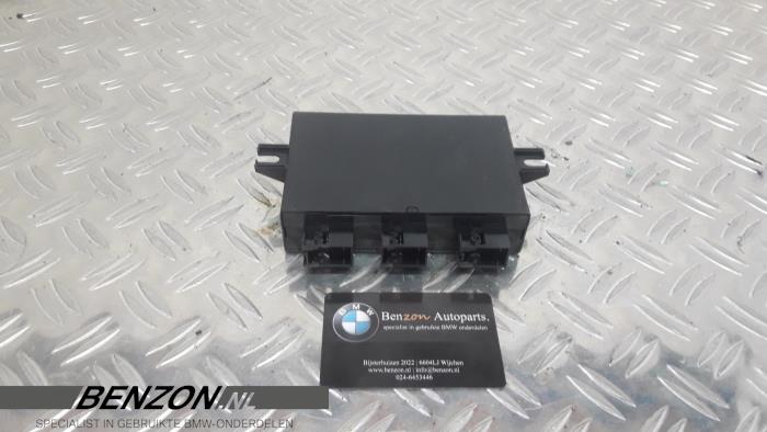 Begagnade PDC-modul BMW X3 Pris € 75,00 Marginaltabell erbjuds av Benzon Autodemontage