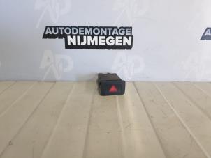 Used Panic lighting switch Volkswagen Golf IV (1J1) 1.6 16V Price on request offered by Autodemontage Nijmegen