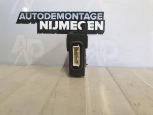 Used Central door locking module Toyota Aygo (B10) 1.0 12V VVT-i Price on request offered by Autodemontage Nijmegen