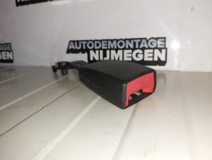 Used Front seatbelt buckle, right Fiat Fiorino (225) 1.3 D 16V Multijet Price on request offered by Autodemontage Nijmegen