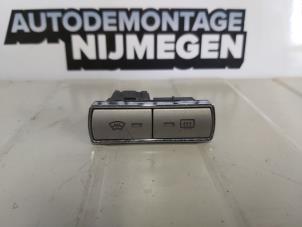 Used Frontscreen heating switch Ford Mondeo IV 1.6 TDCi 16V Price on request offered by Autodemontage Nijmegen