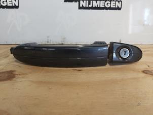 Used Front door handle 4-door, right Ford Galaxy (WA6) 1.8 TDCi 100 Price on request offered by Autodemontage Nijmegen