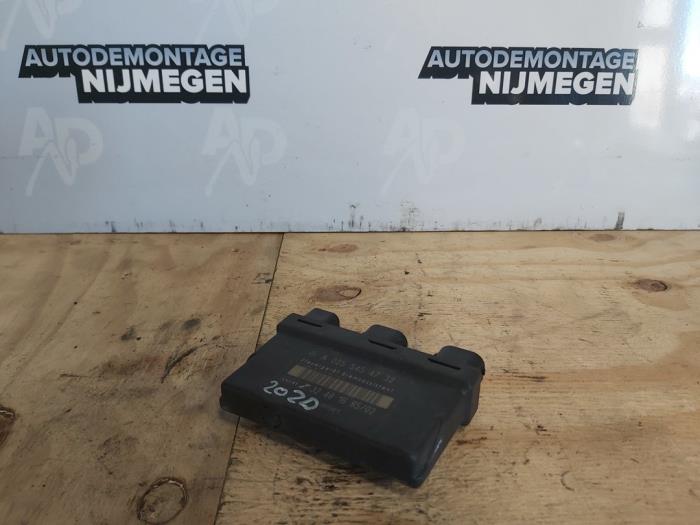 Begagnade ABS-dator Mercedes E (W210) 3.0 E-300D Turbo 24V Pris på förfrågan erbjuds av Autodemontage Nijmegen