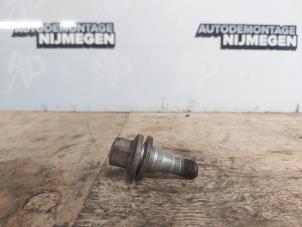 Used Set of wheel bolts Peugeot 206 (2A/C/H/J/S) 1.1 XN,XR Price on request offered by Autodemontage Nijmegen