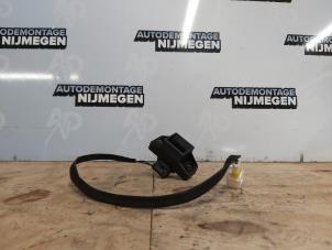 Used Tailgate lock mechanism Renault Kangoo (KC) 1.4 Price on request offered by Autodemontage Nijmegen